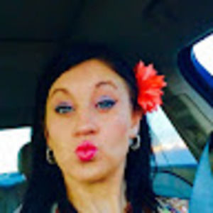 Meet your Posher, Kara